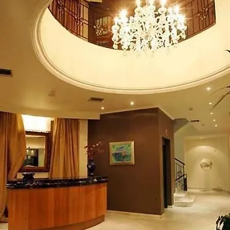 Art Hotel 4*
